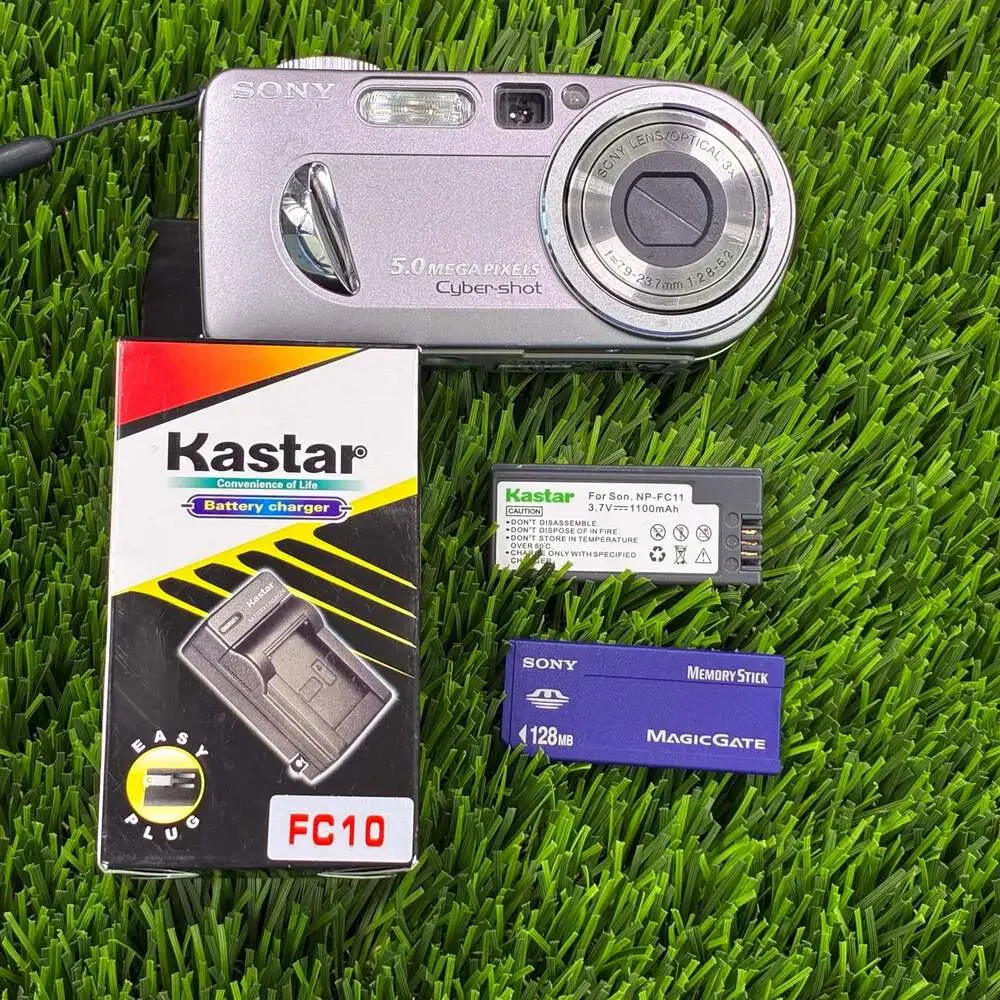 Sony Cyber-shot DSC-P10 5.0MP Digital Camera with 3x Optical Zoom, Battery, and